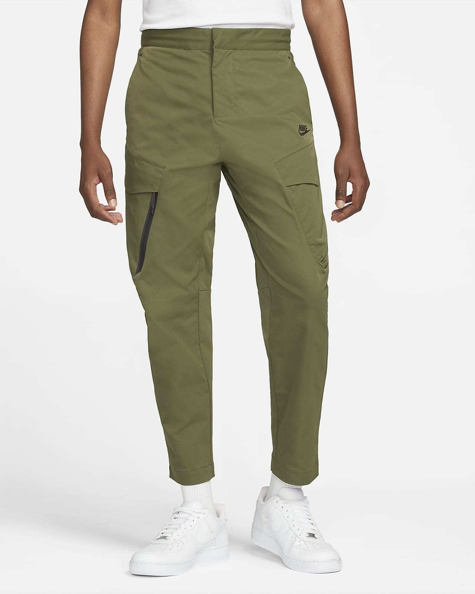 Nike Tech Woven Cargo Pants ナイキ カーゴパンツ Nike Tech Woven Cargo Pants – DTLR