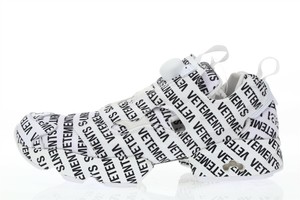 vetements insta pump