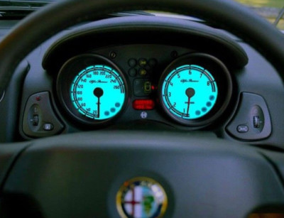 Alfa Romeo GTV design 1 glow gauge plasma dials tachoscheibe glow shift indicato