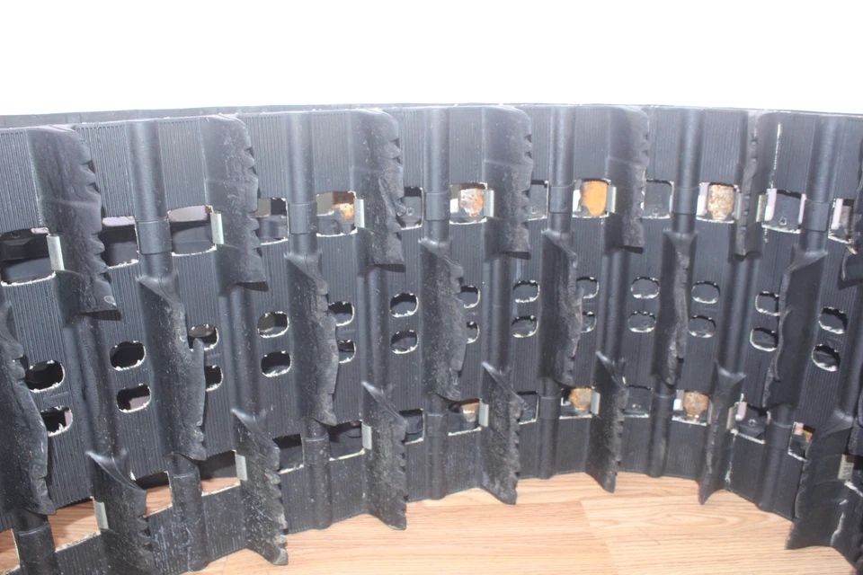 Ski-Doo Summit 1000 Highmark 2006 pista 16 x 151 x 2,3 pulgadas 2,52 pasos Foto 4 de 4