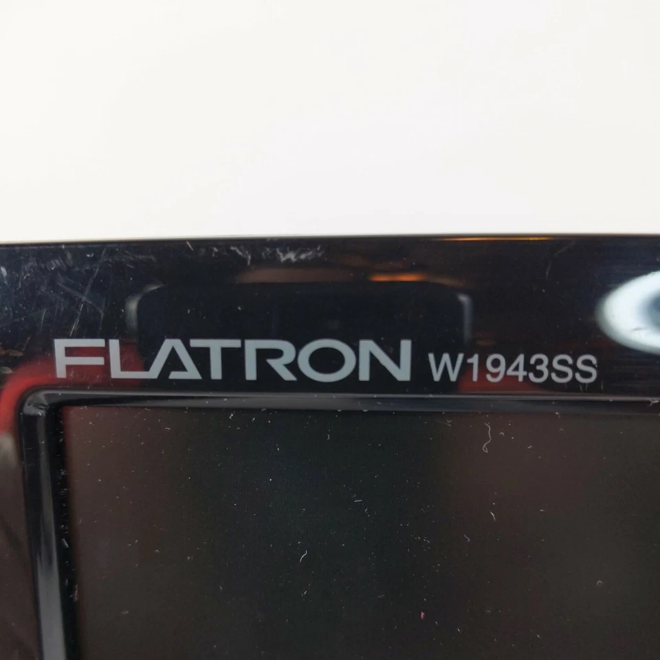 LG Monitor 18.5”  Flatron W1943SS-PF  With VGA Cord & Power Adaptor Tested  - Image 2 of 4