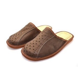 mens leather slippers size 11
