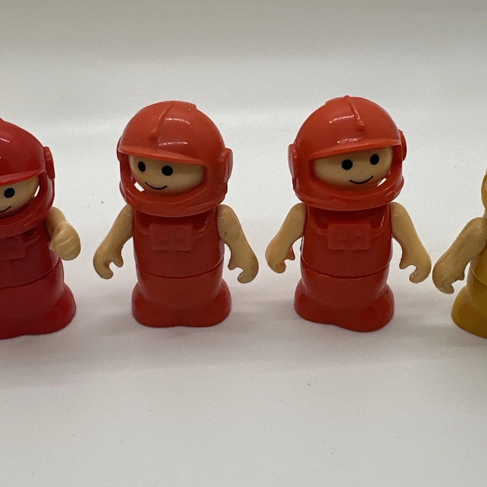 Lote De 6 Transbordador Espacial Lil' Playmates 1989 De Colección Astronautas Y Pirata Foto 3 de 4