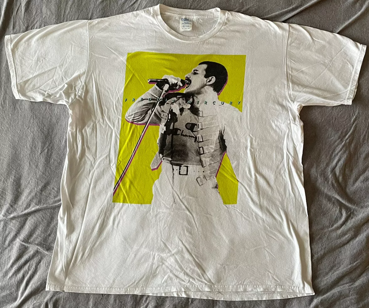 Freddie Mercury Mens XL T-shirt Queen White Rock Band Concert Tee EUC