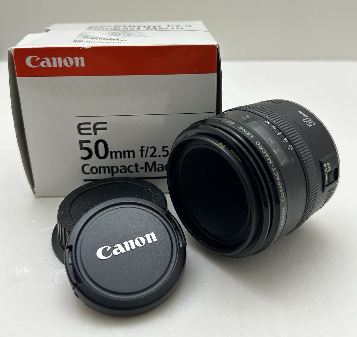 Canon EF 50mm f/2.5 Compact Macro Lens – Sharp, Lightweight Macro