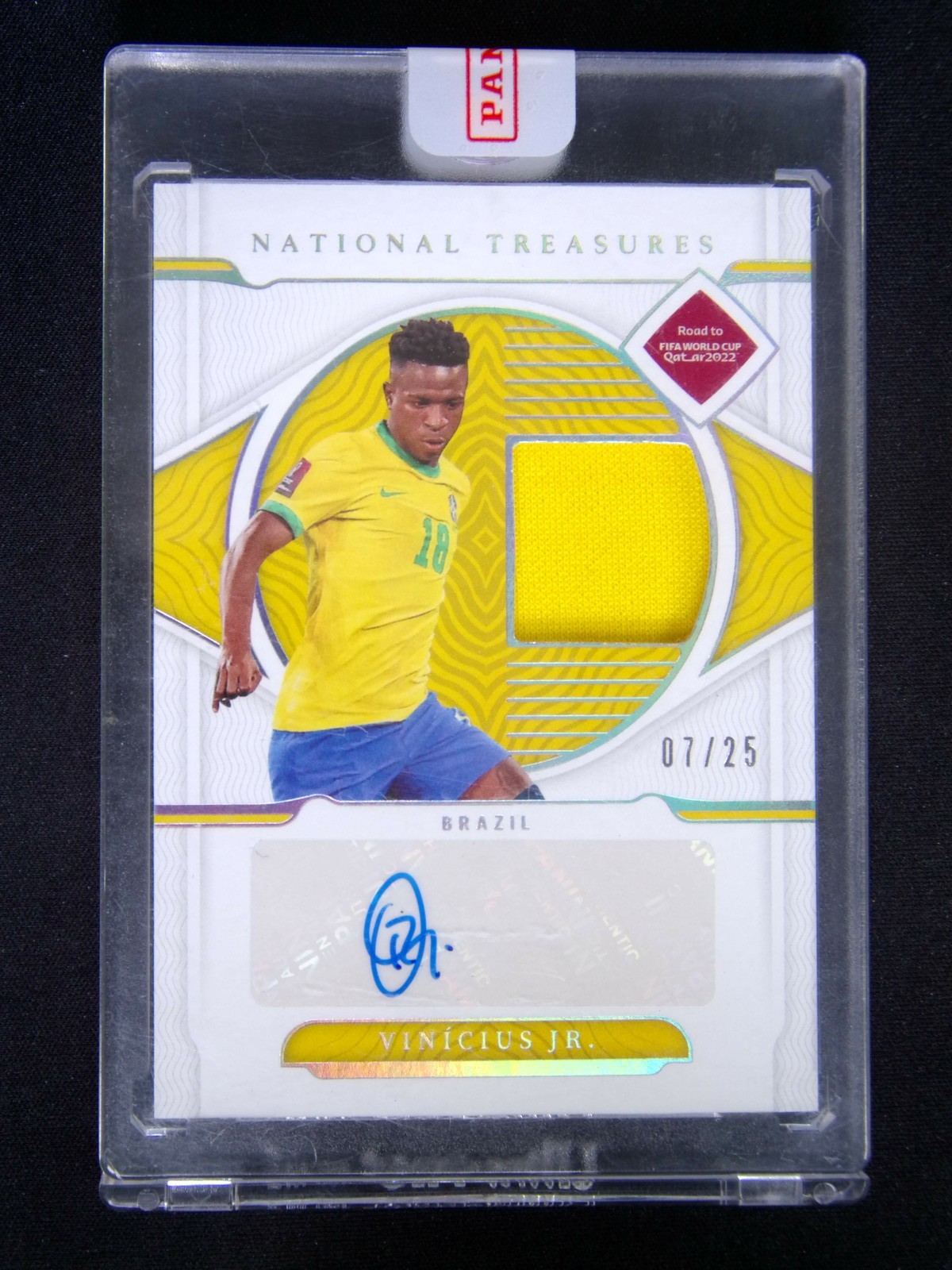 7/25 JSY# 1/1 2022 National Treasures World Cup Vinicius Vini Jr. Patch Auto view 1