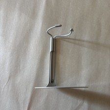 Kaiser Doll Stand 2001 Box of 12 Doll Stands for 6 1/2" to 11" - WHITE