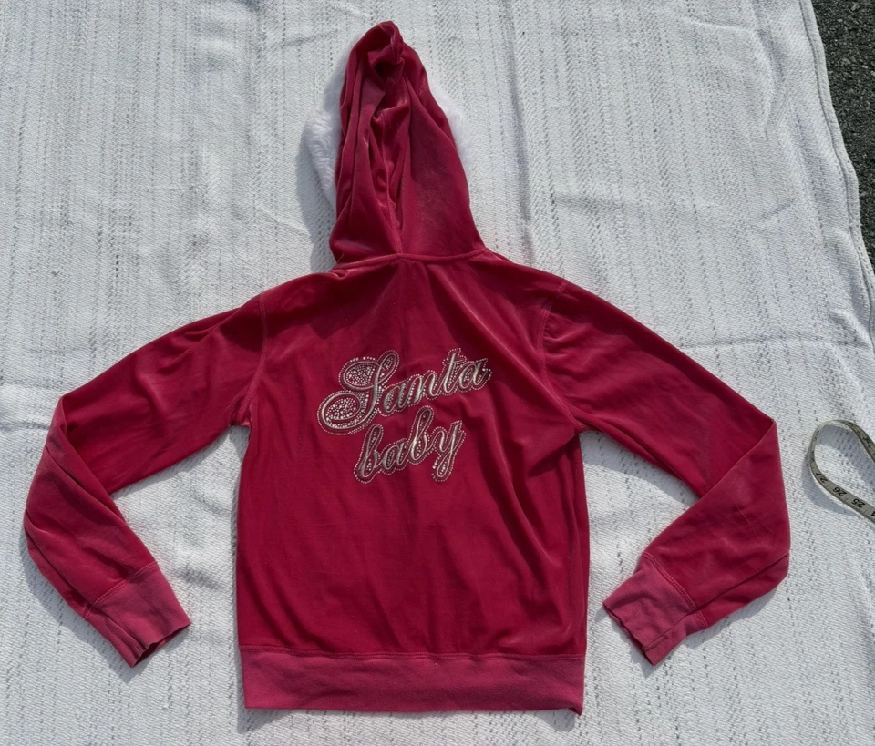 Jaqueta Vintage Victoria Secrets Papai Noel Bebê Rosa Média Forrada de Pele de Veludo Capuz - Imagem 4 de 4