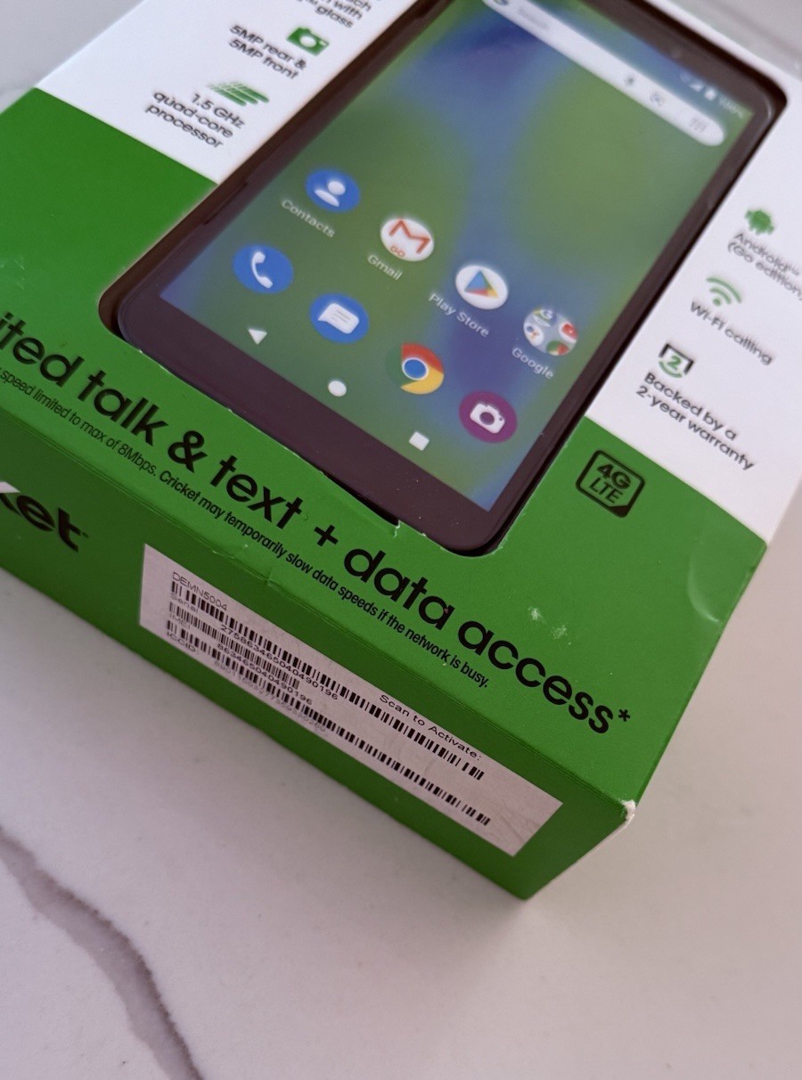 Cricket Wireless - Vision 2 - - 16GB - Black - 5.5" 4G LTE Smartphone - SEALED!