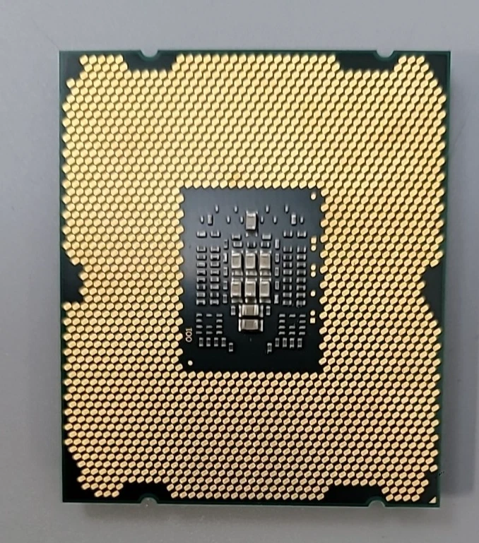 INTEL CORE i7-3820@3.60GHz (Turbo 3.80GHz) 4-Core *10M LGA-2011 CPU/ SR0LD - Image 4 of 4