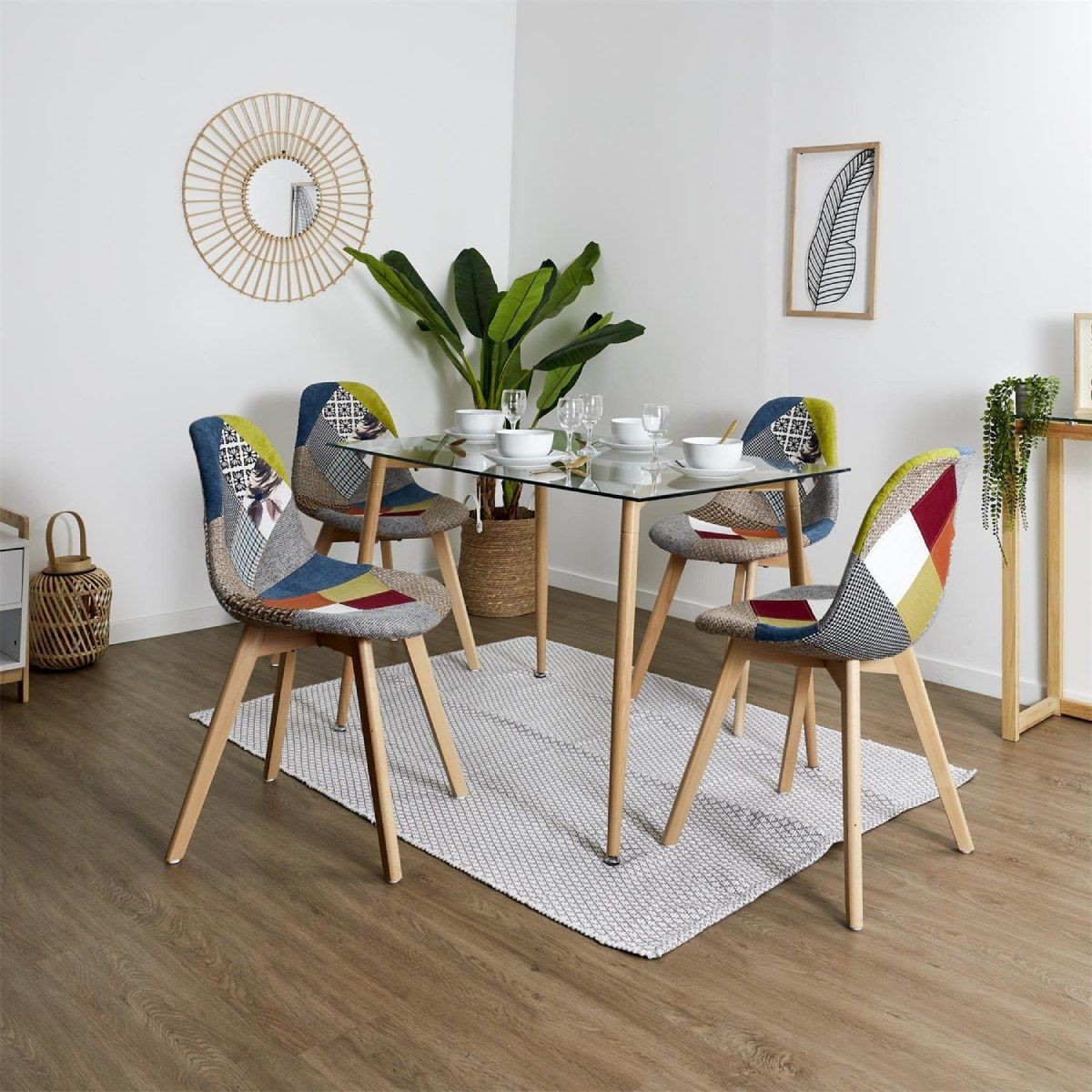 Chaises scandinaves patchwork colorées avec pieds en hêtre massif pour salon - 3