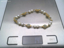 Vintage 18ct 750 Gold Spaced Pearl  Enamelled Bracelet  14 gm