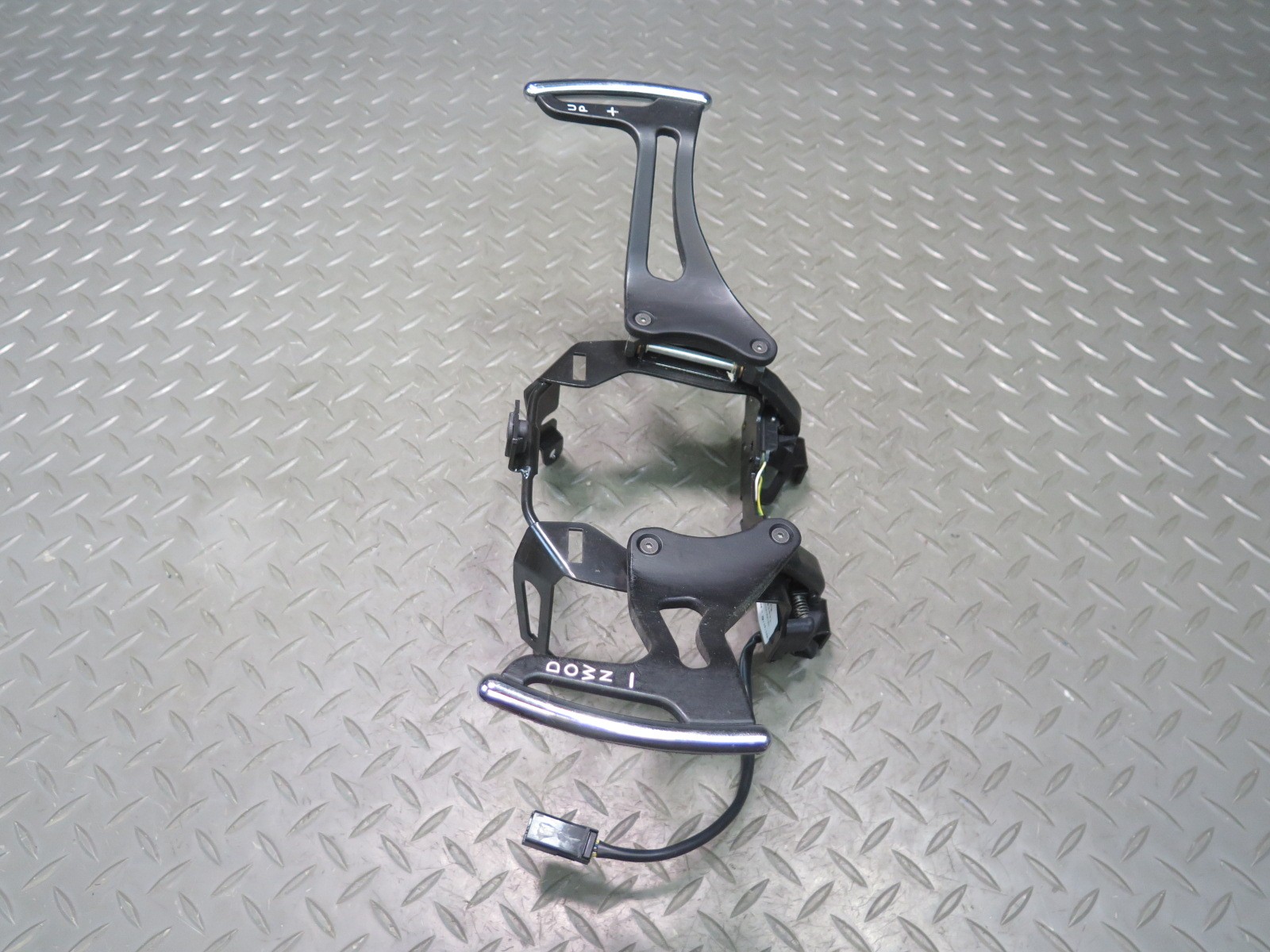 2008-2019 MASERATI GRANTURISMO M145 STEERING PADDLE SHIFTER SHIFTERS
