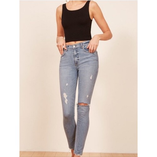 Reformation High & Skinny Jeans in the Maui Wash. Size 30