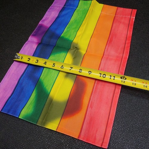 12x18 Pulgadas Arco Iris 6 Rayas con Mano Corazón Orgullo Gay Exterior Jardín Bandera - Imagen 3 de 5