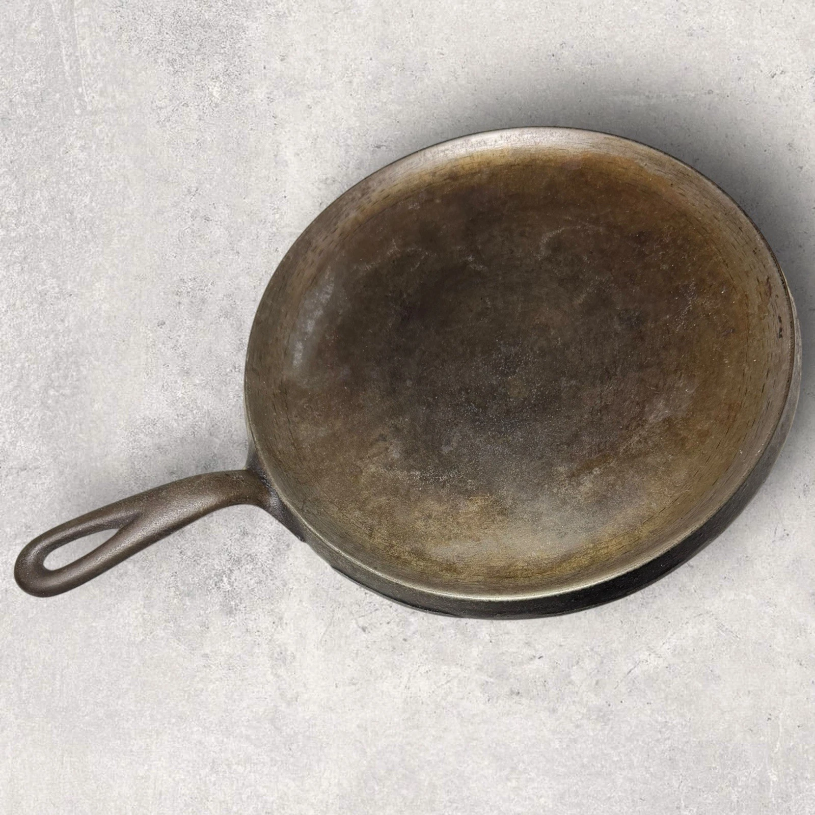 Wagner Ware Sidney O 1109C Cast Iron 10" Pancake Griddle Pan Skillet USA • EUC