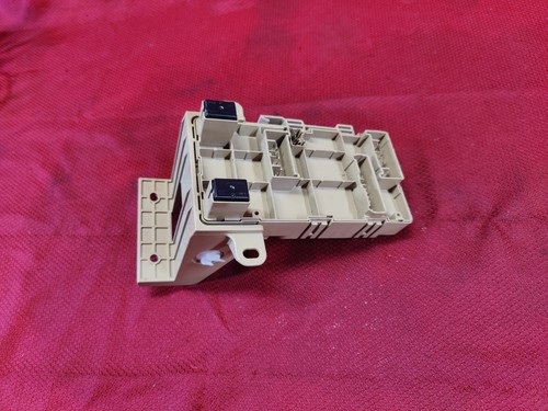 2012-2017 SUBARU CROSSTREK IMPREZA DASH DASHBAORD FUSE RELAY JUNCTION BOX - Picture 3 of 6