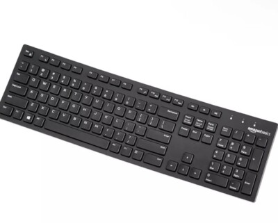 Amazon Basics Low-Profile Wired USB Keyboard with US Layout )Matte Black