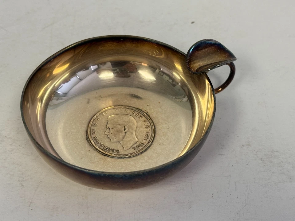 VICTORIA WINE TASTING CUP SILVER Plate Stamped - w/Coin 1940 ONE PENNY France - Image 2 of 4