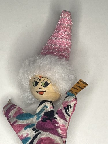 Vintage Cone Puppet On Wood Stick w/ Wood Head ~ Elf Elves ~ Pop Up, Push Up a - Picture 3 of 10