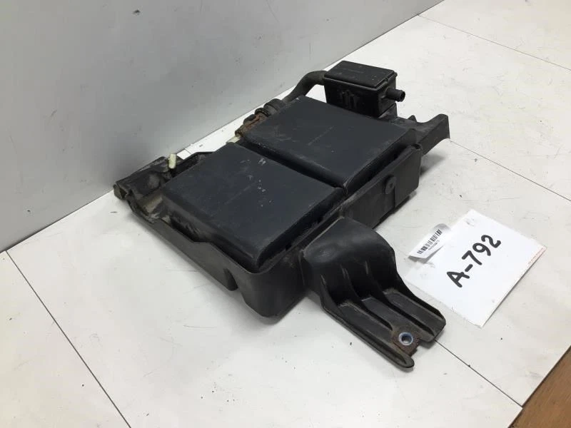 Lincoln Navigator 2003 bote de vapor de combustible OEM+ Foto 3 de 4