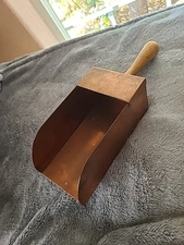 Vintage Antique Copper General Store Feed Scoop Flour Grain Sugar Wood Handle