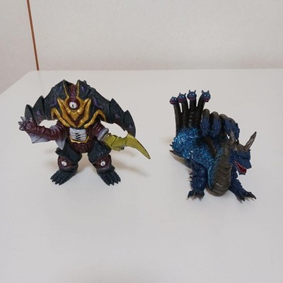 Ultraman Gaia Monster Soft Vinyl Set 2 Second Form Winged Biped