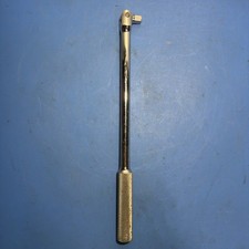 Wright Tool 18 Length 1/2 Chrome Drive Knurle...