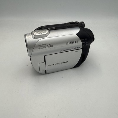 Sony Handycam DCR-DVD108 Camcorder 40x with original Battery Working (READ DESC)