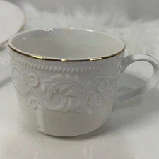 Farberware floral service for one 22 karat gold trim Calais 4173