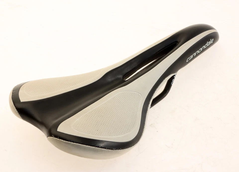 Sillín de carretera Cannondale Cr-Mo rieles 143 mm x 280 mm recorte negro/blanco usado Foto 3 de 4