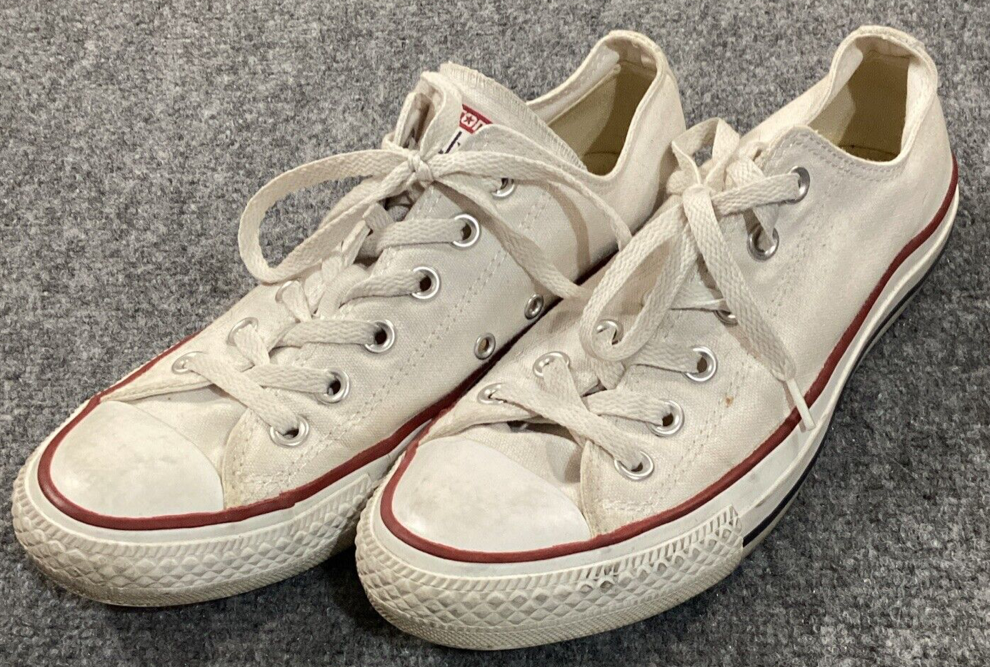 Converse All Star Low Top Sneakers for Men and Women in White with Red Stripe M7652-image