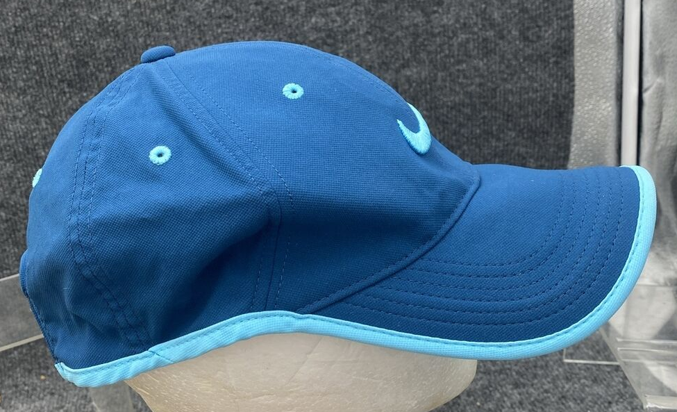 Nike Golf Blue Hat Cap Adjustable Performance Lightweight  display picture 1