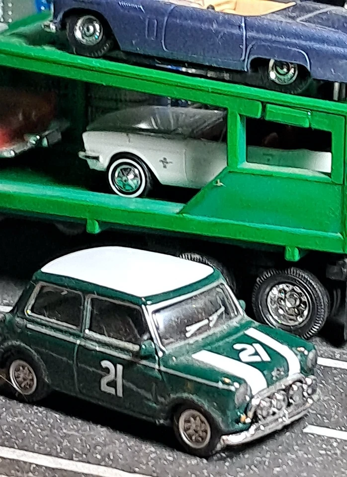 RTR HONGWELL CARARAMA MINI COOPER MODEL 1:72  FOR-DISPLAY/LAYOUT GREEN-#21 - Image 4 of 4