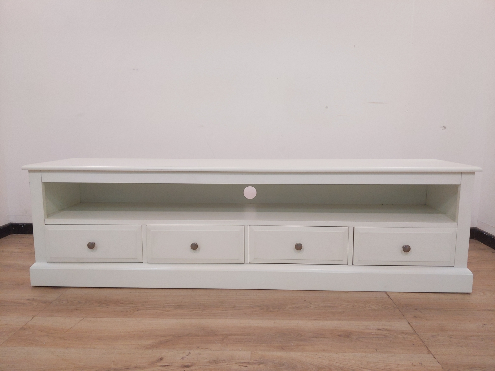 Cotswold Company Burford Ivory Extra Large TV Stand Up to 80" RRP £475