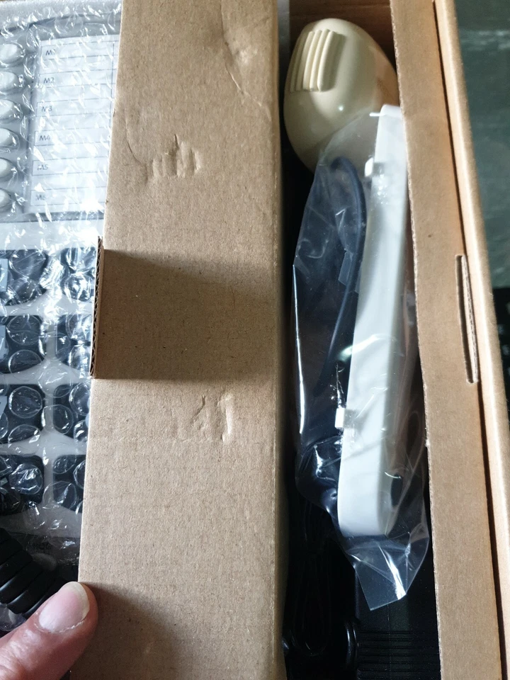 Telefono Telecom Multifunzione ARGENTO 2 con ingresso airicolare - Immagine 2 di 3