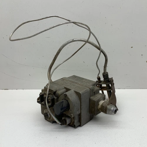 White Rodgers 36C03 Type 310 Standing Pilot Gas Valve 24V