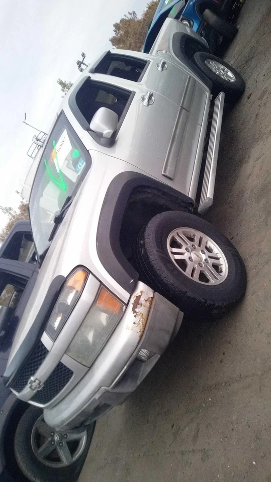 Espejo retrovisor interior delantero central usado se adapta a: Chevrolet Colorado 2010 con tele Foto 4 de 4