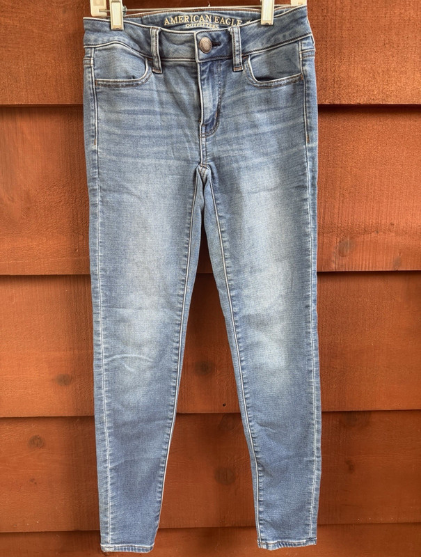 American Eagle Outfitters Super Stretch X Skinny Jeans Light Wash Women Sz 2