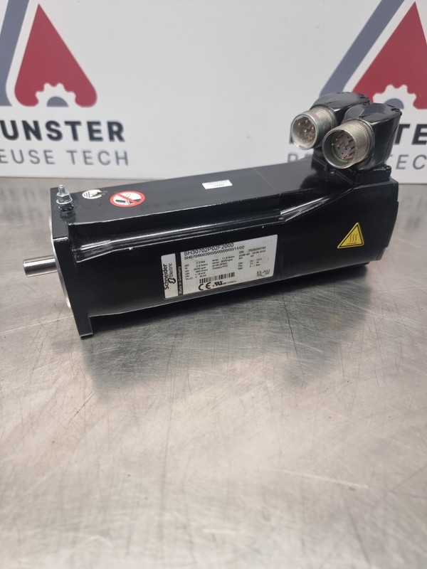 Schneider Elau Servo Motor SH30702P02F2000 | SH070/60020/0/0/00/00/00/11/00