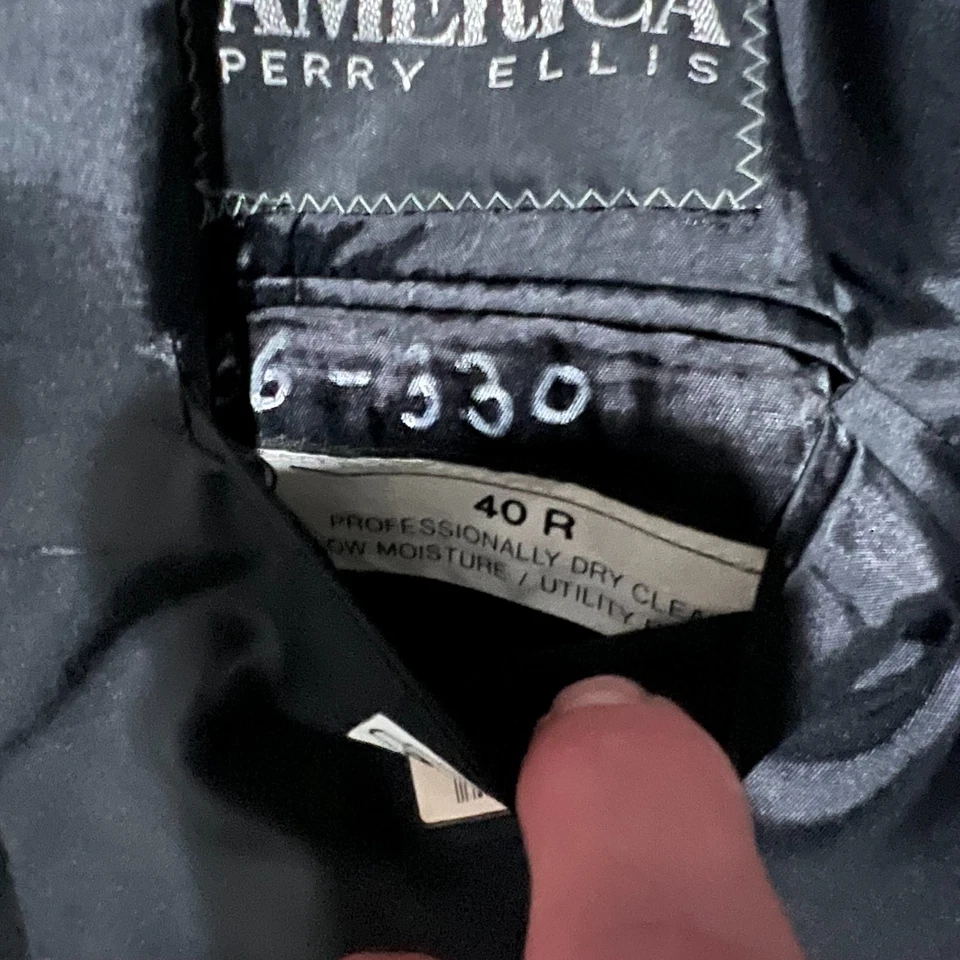 Jaqueta de jantar vintage xadrez tartan xale lapela vermelha verde 40R feita nos EUA - Imagem 3 de 4