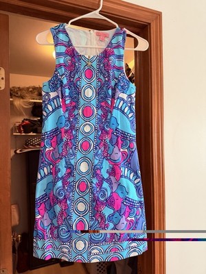 Lilly Pulitzer ''Abigail'' shift dress featuring the ''Sea Jewels'' pattern Size 4