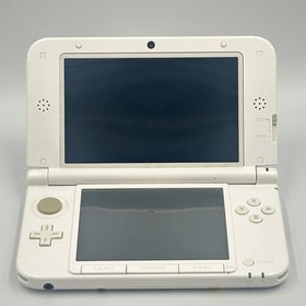 Nintendo 3DS LL Animal Crossing: New Leaf Pack Model