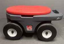 Step 2 Rolling Garden Grass Hopper Yard Cart Utility Seat Storage Multi Purpose