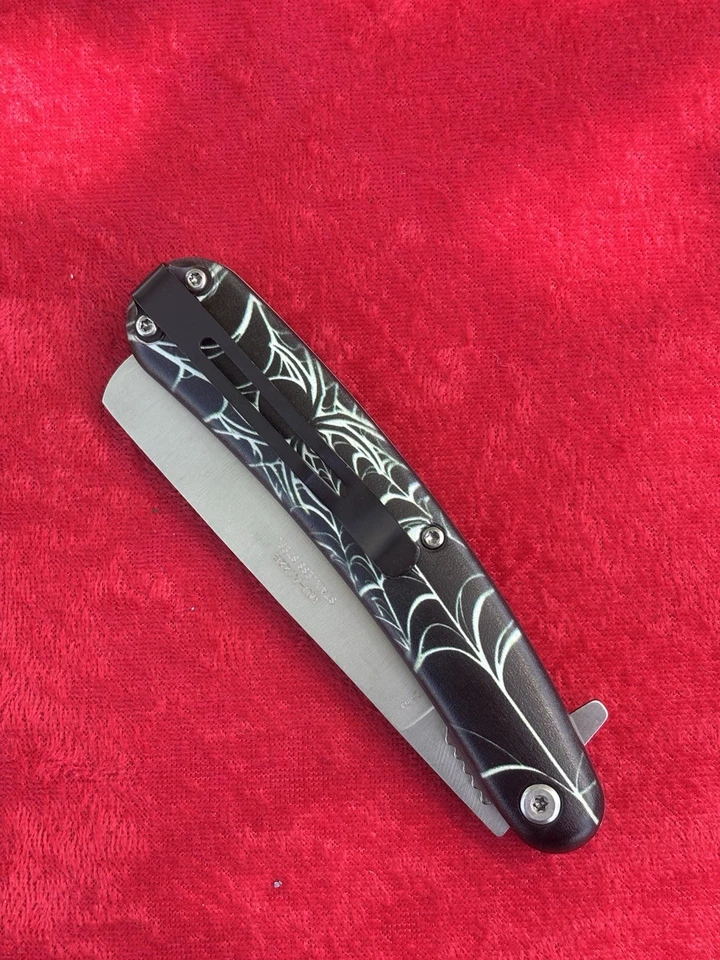 Faca de bolso Straight Razor Black Widow Spider 🕷️ 8” no geral 3” Blade Assist - Imagem 4 de 4