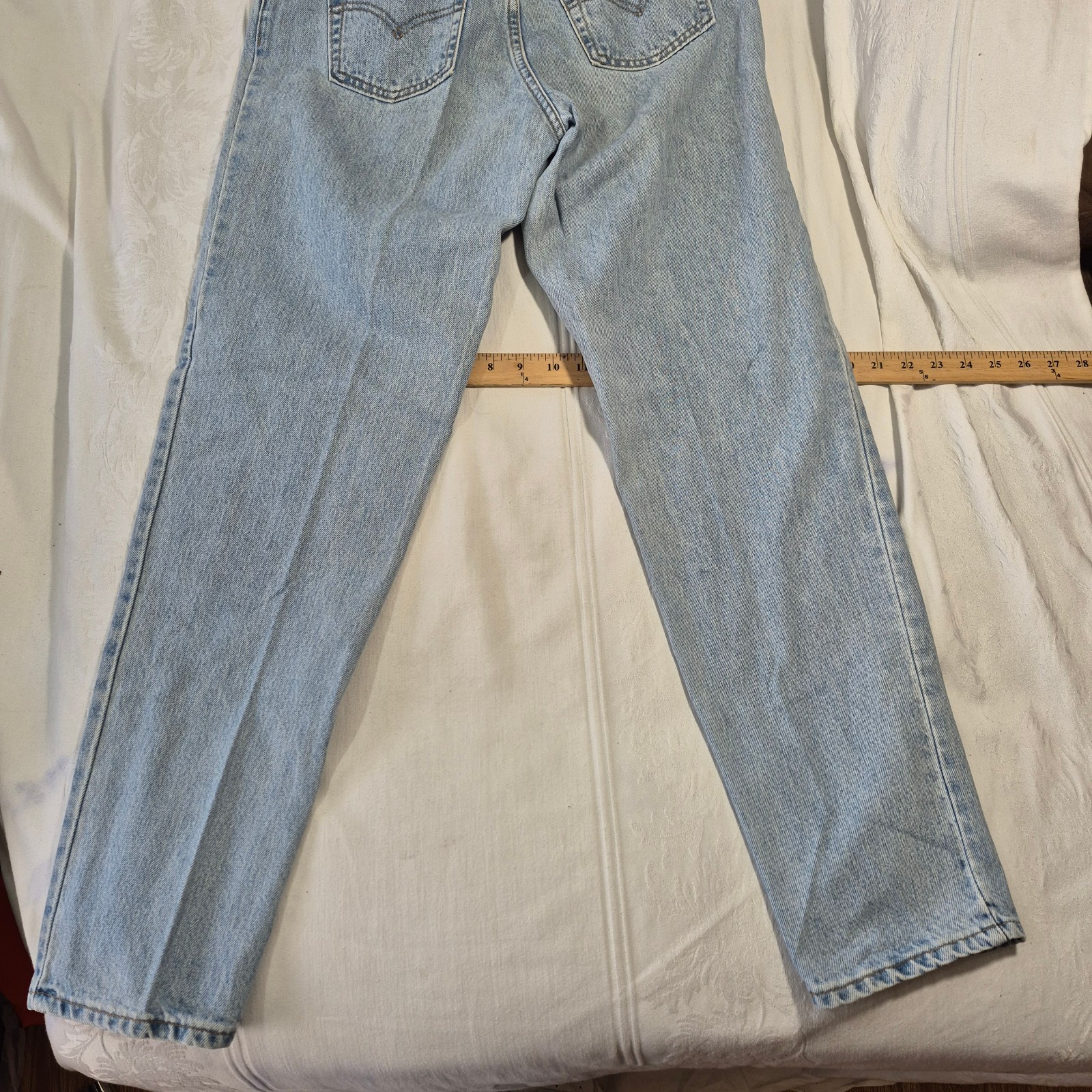 VTG LEVIS 550 JEANS RELAXED FIT TAPERED LEG SIXE 8 MEDIUM 28x30 MADE IN CANADA thumbnail 17