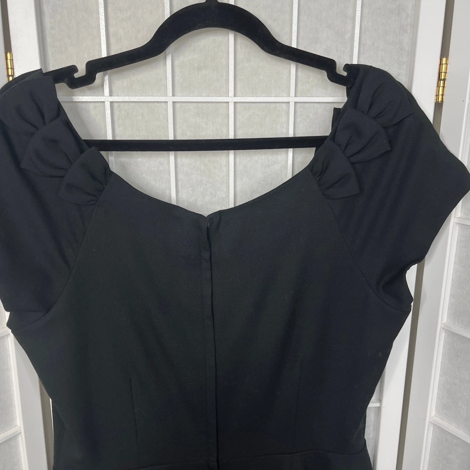 Abito crepe Kate Spade 8 ragazze mini fiocco scollo scoop lusinghiero NERO matita