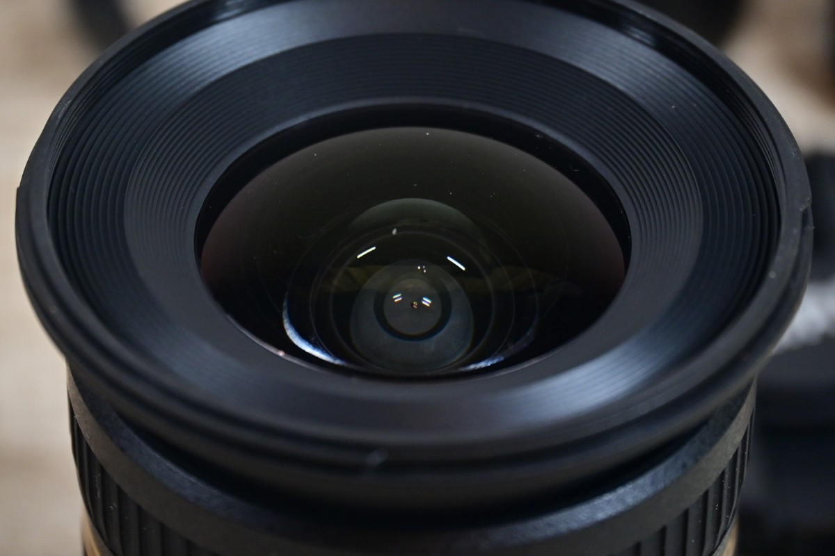 Tamron B001 AF 10-24mm F3.5-4.5 SP Di II LD IF Lens for Nikon F