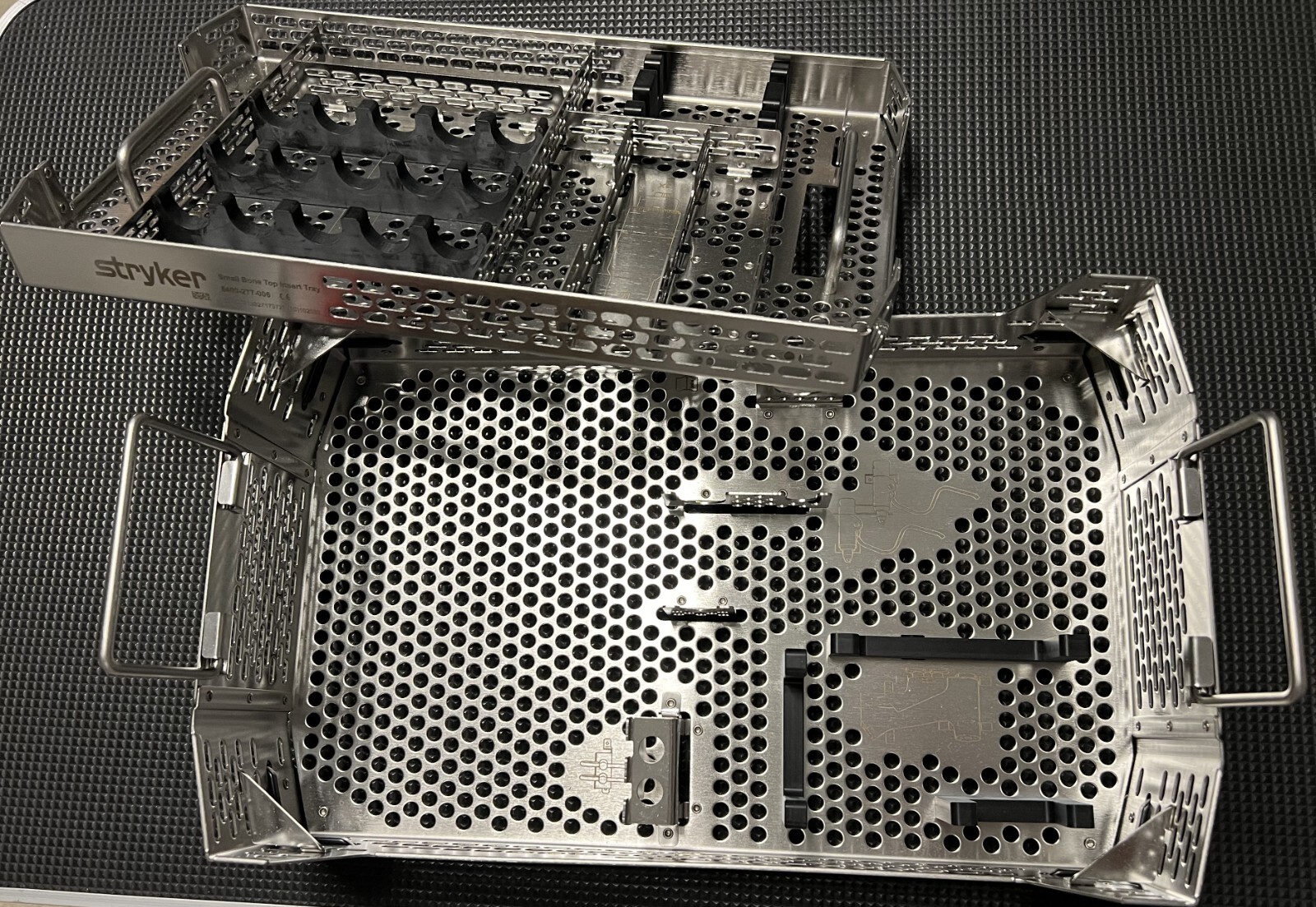 Picture 2 of 3