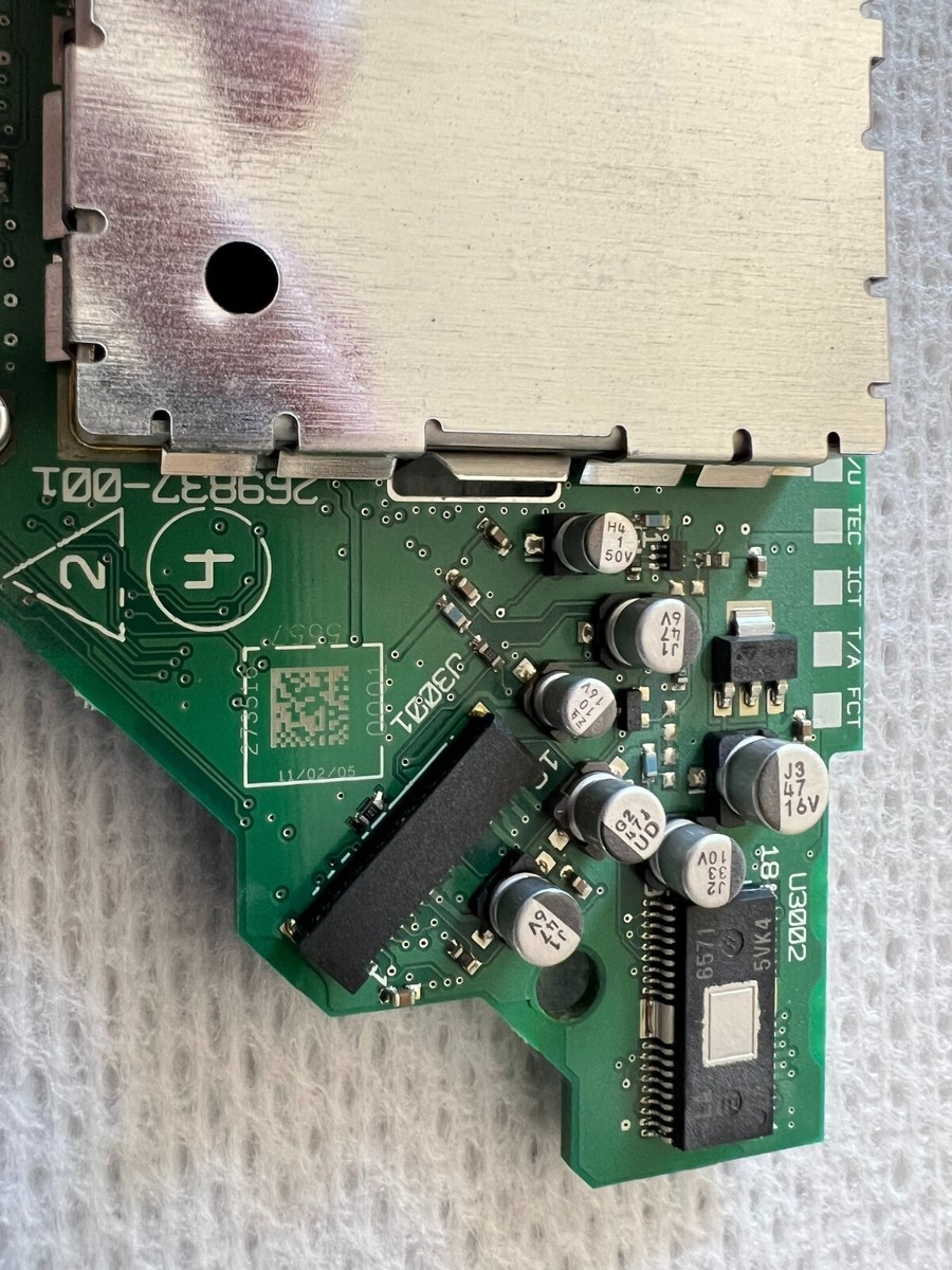 Bose Wave Music System AWRCC1 & AWRCC2, 269837-001 control board 3